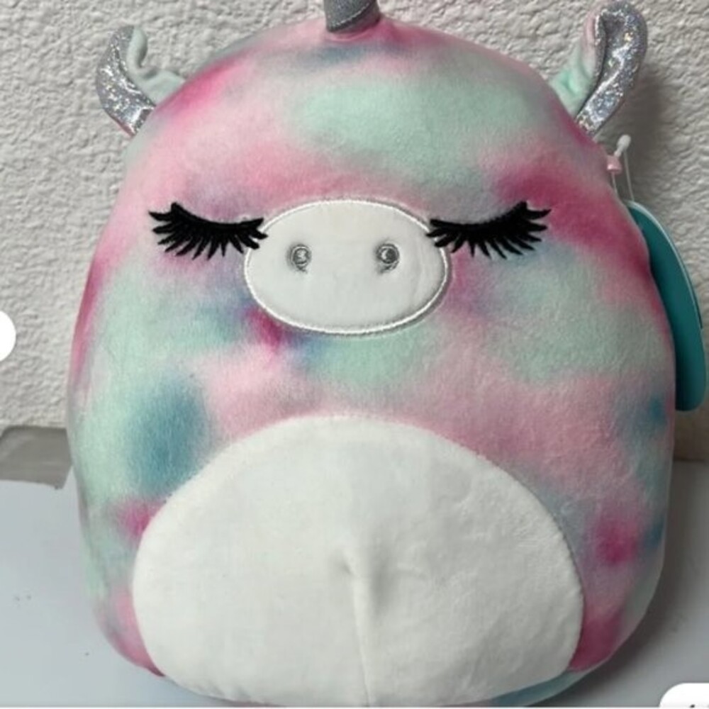 Dahlia Squishmallow 8 inch